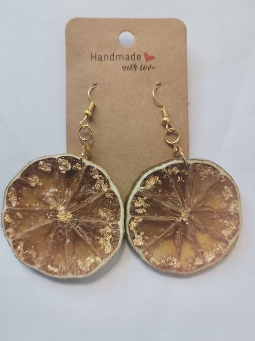 Cercei handmade din rășină