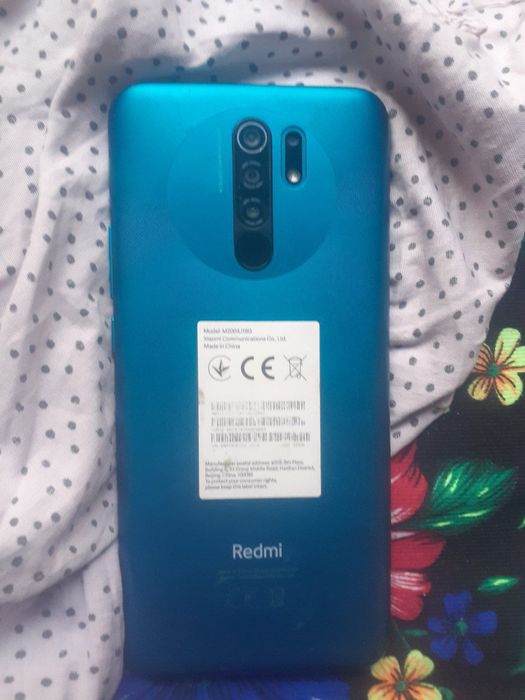 Redmi 9 xotira32 ayib yoq obment bor