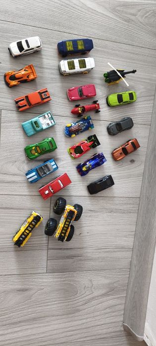 Mașinuțe Hot Wheels