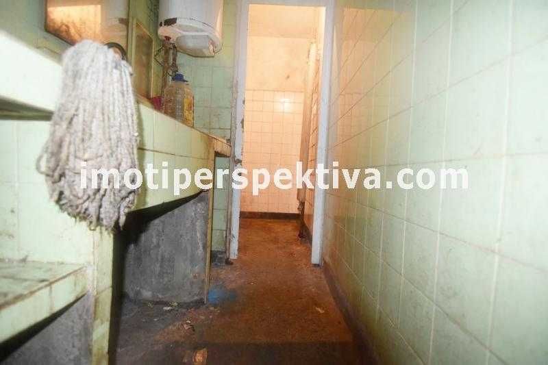 Продава се Тристаен апартамент в Пловдив, Кючук Париж - 94 кв.м за 1224 €/кв.м - Снимка #8