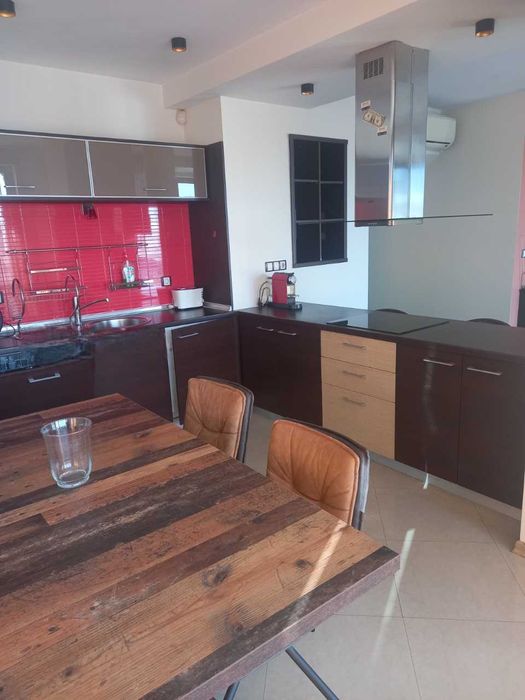 Дава се под наем Двустаен апартамент в София, Център - 210 кв.м за 947.58 € - Снимка #4