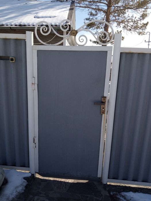 Продам ворота с калиткой