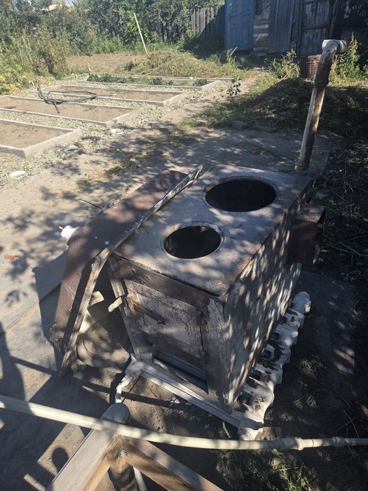 Продам печку для дома б.у