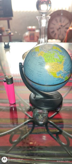 Глобус Американски