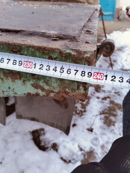 Площадька ЗИЛовскии