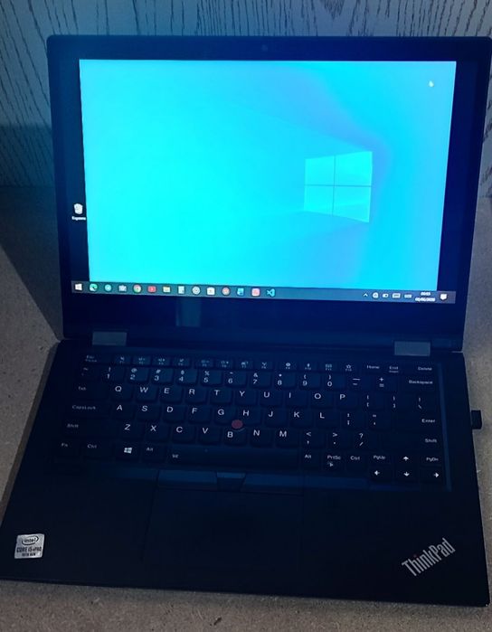 Lenovo ThinkPad L13 Yoga Gen 1.