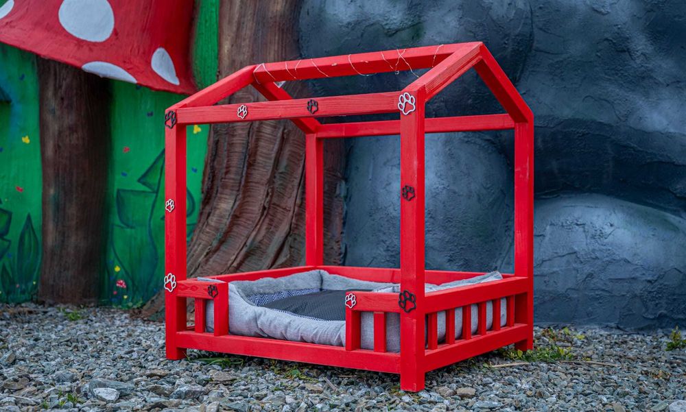 Cuști izolate,încălzite,complet personalizate pentru prietenul blanos