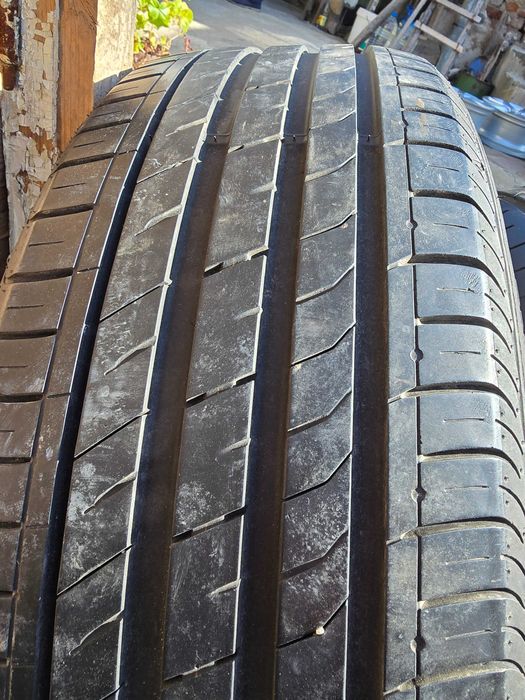 Летни гуми Nexen 225/55/17 дот 4118