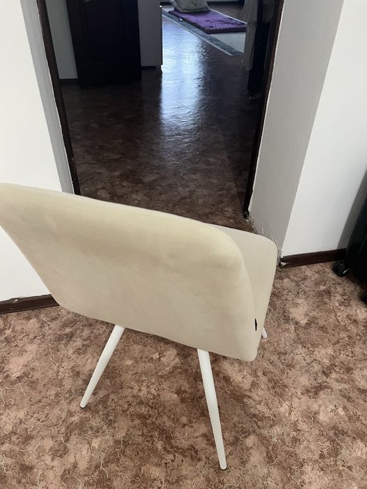 Срочно продам стулья