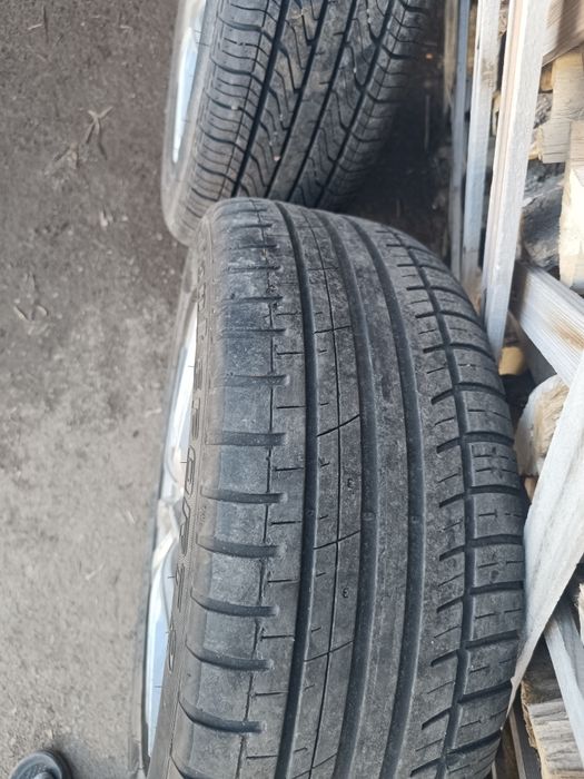 Продам Летние Шины с дисками R 16