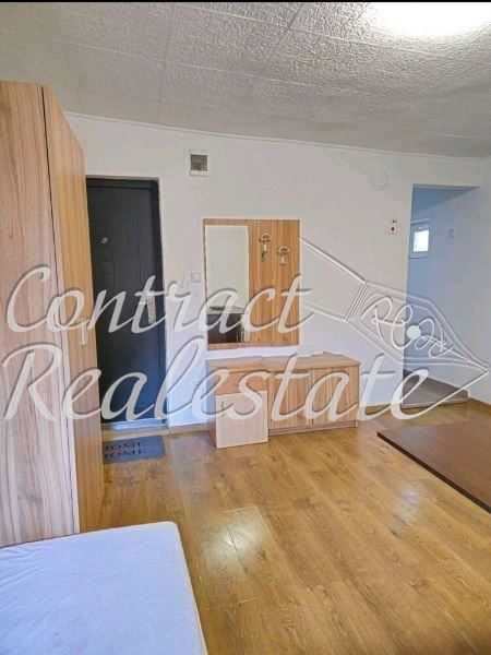 Дава се под наем Едностаен апартамент в Варна, Червен площад - 30 кв.м за 178.5 € - Снимка #3