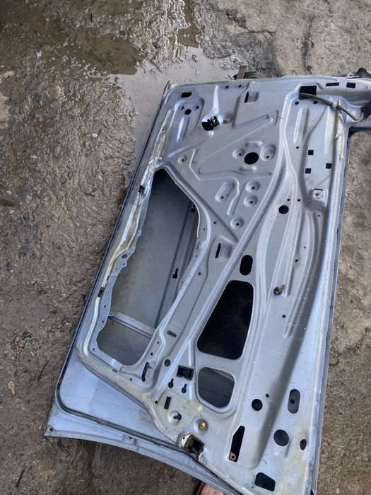 Двери мерседес 124