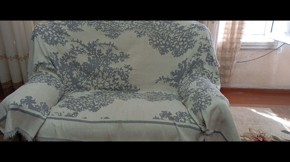 Продается диван и кресло