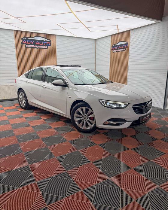 OPEL INSIGNIA 2018 . RAR+ITP ,Rate fixe . Garantie 12 Luni, Buy-Back