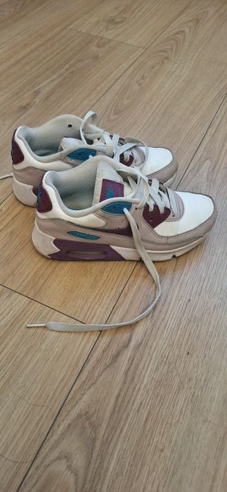 Детски  оригинални маратонки Nike