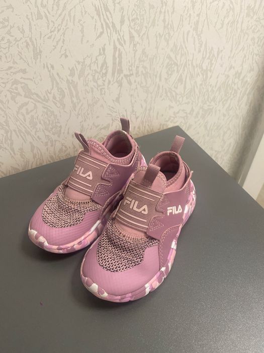 Маратонки Fila 25 номер