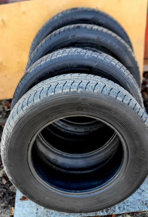 Шины 215/65/R16 б/у
