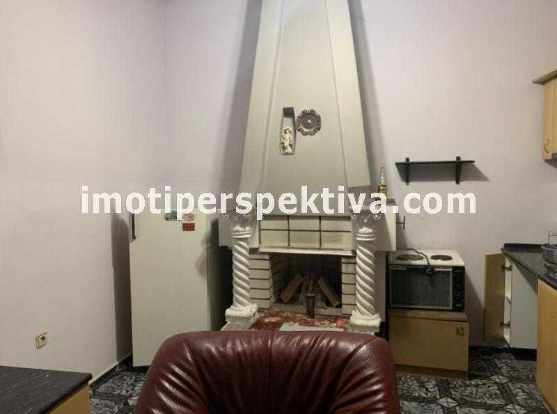 Продава се Двустаен апартамент в Пловдив, Тракия - 60 кв.м за 1900 €/кв.м - Снимка #1