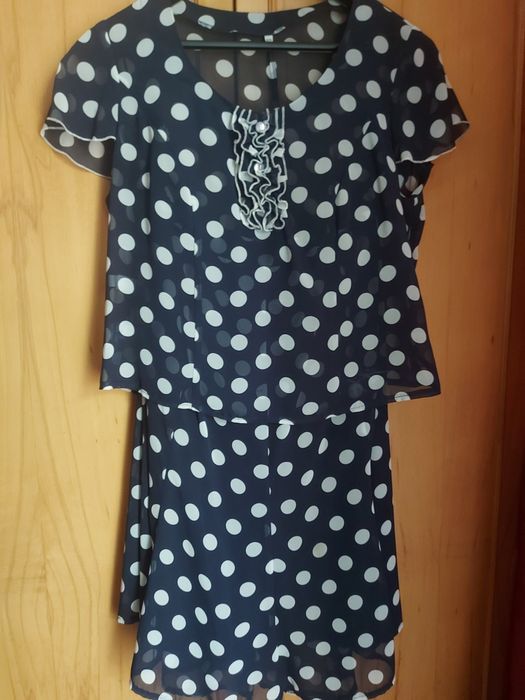 Костюм летний ,тройка,размер46-48