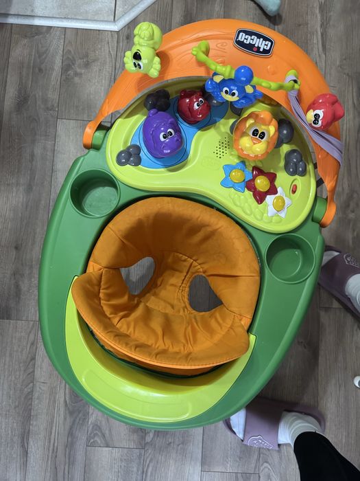 Chicco проходилка walky talky