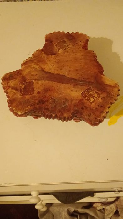 Vand scrumiera veche din ceramica sau marmura cu trei capete