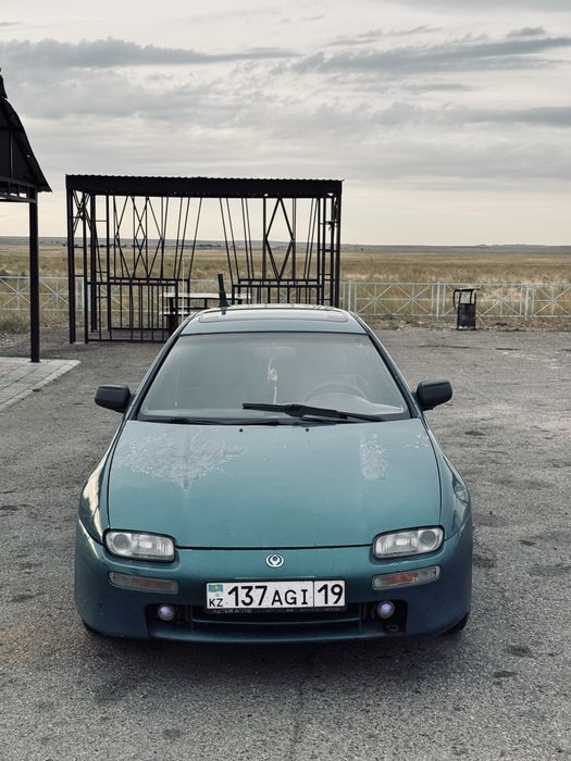Продам Mazda 323f