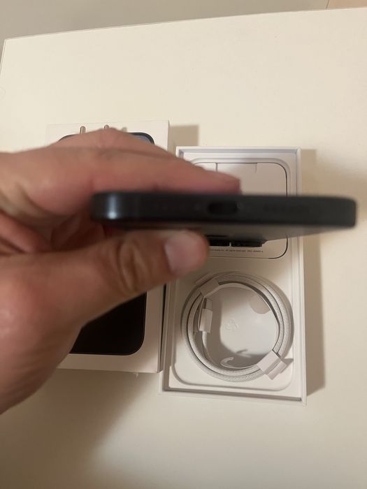 Iphone 15pro max 256GB 90% bat