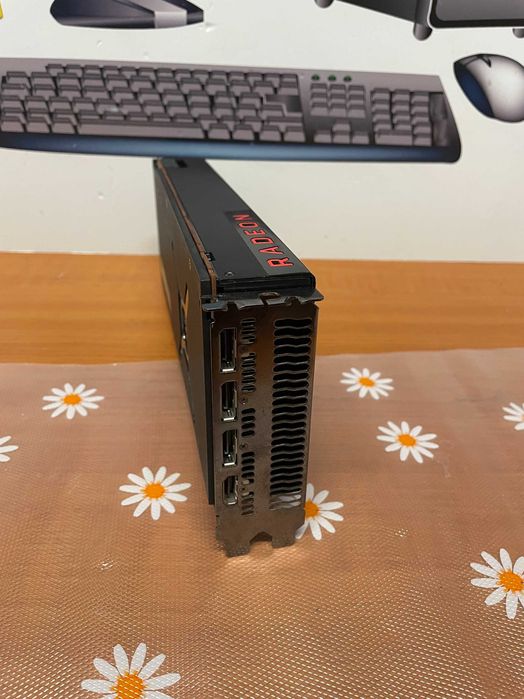 Placa video Radeon RX Vega 64, 8GB, 2048-bit, testate, garantie 6 luni