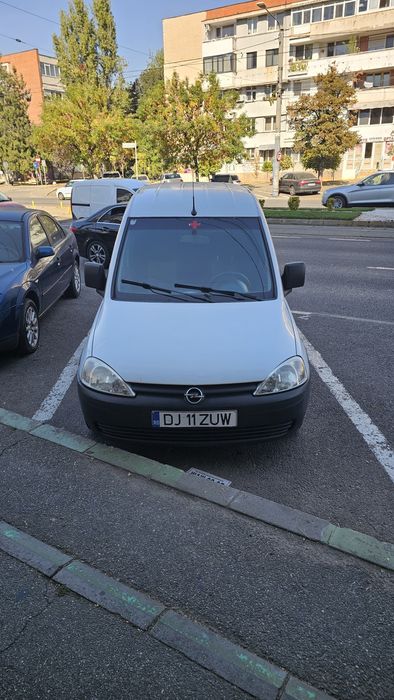 Vand Opel combo.