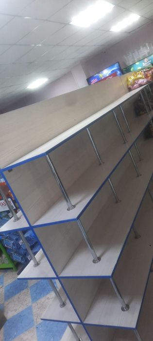 Продам полки в отличном состоянии