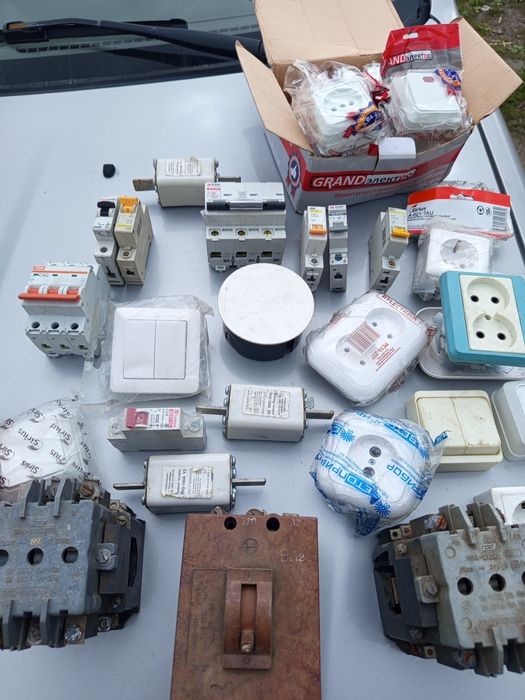 Алюминиевые и медные кабели.