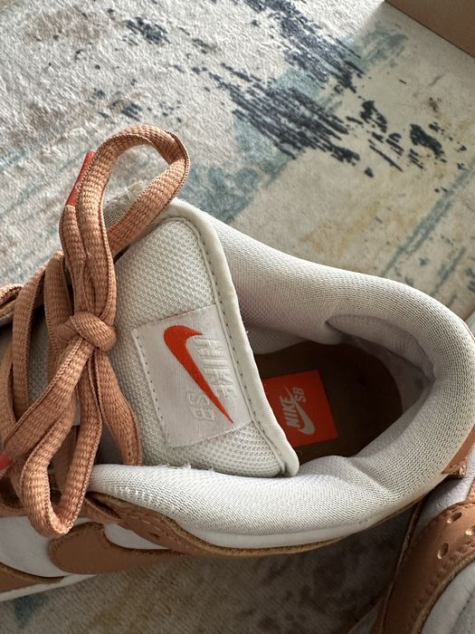Nike Sb Dunk Low Pro Light Cognac + cutie si sireturi