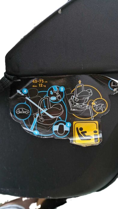 Vând scaun auto pentru copii 0+