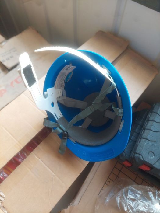 каска,строительный каска