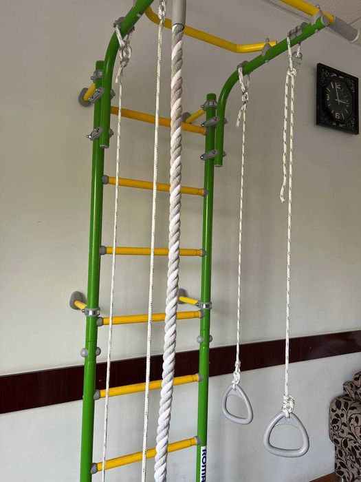 Продаётся шведская стенка