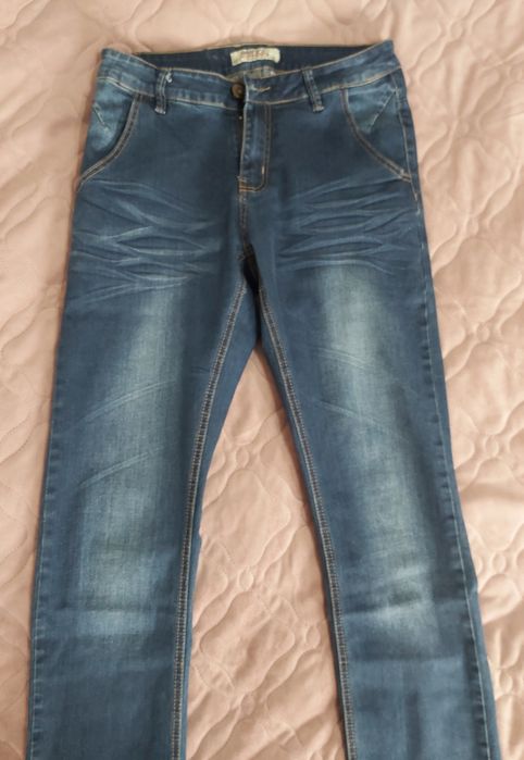 Разные джинсы в отличном состоянии