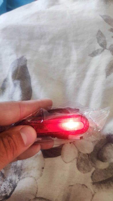 Lumina spate bicicleta noua