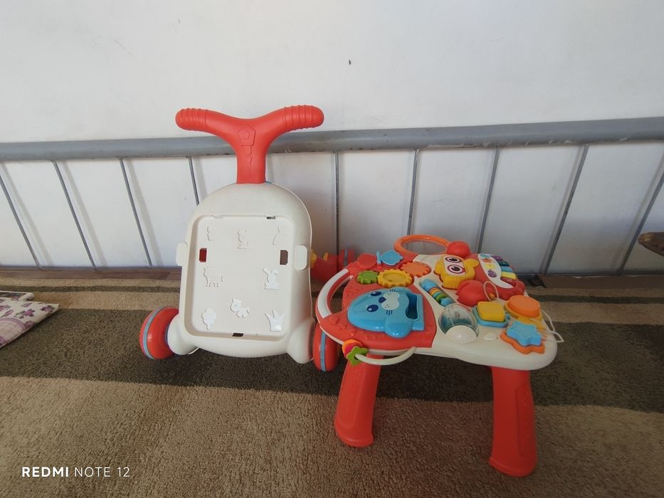 Детский ходунки.