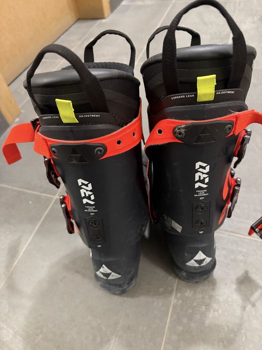 Ски обувки Fisher RC4