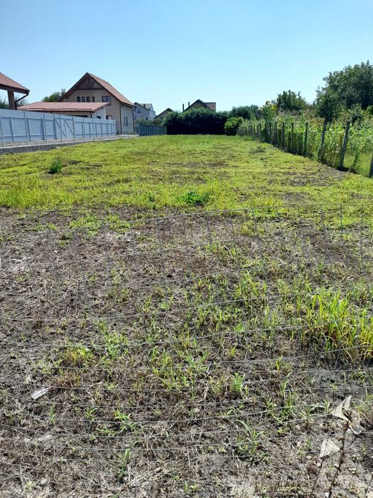 Teren intravilan de vânzare in Sângeorgiu de Mureș, 1300 mp