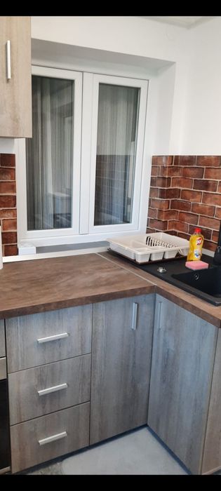 Inchirierez  apartament  2 camere