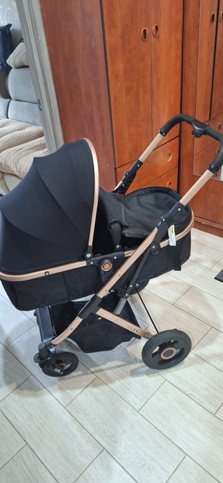 Продам коляску .