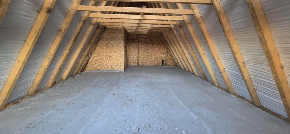 Vand teren 500mp si cabana A-frame in Dragomisesti Deal