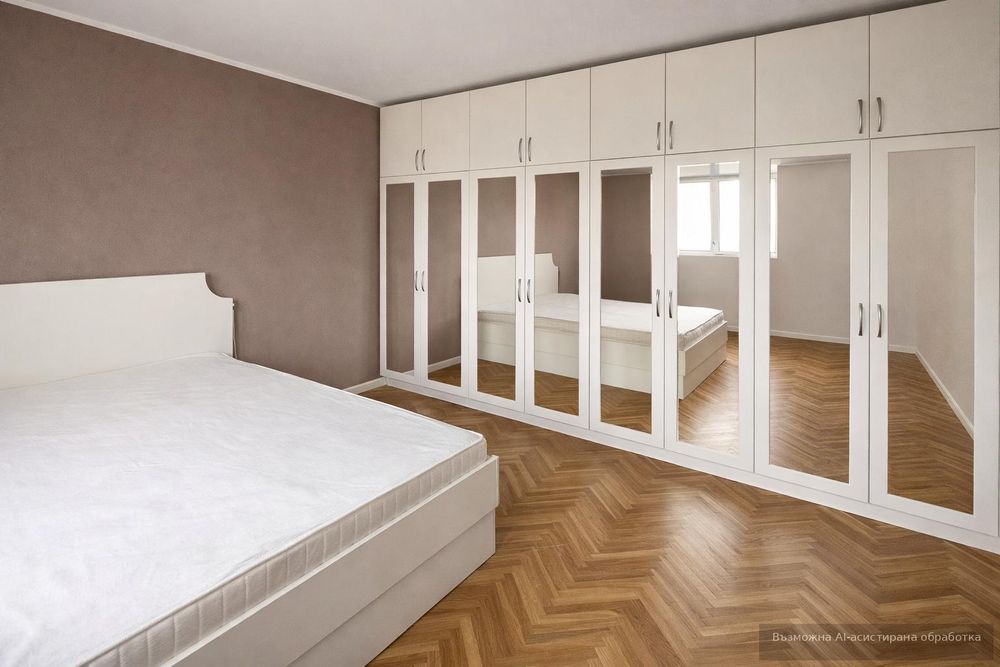 Тристаен апартамент под наем в Център