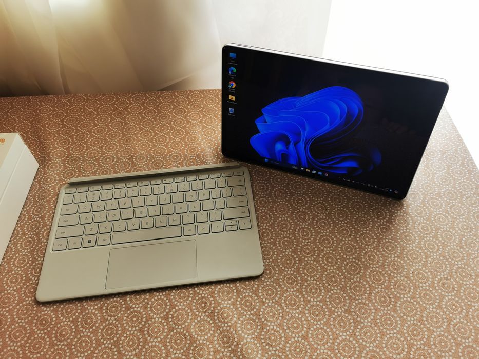 Новый HUAWEI MateBook E Go (2-в-1 Планшет + Ноутбук). 16GB / 1TB SSD