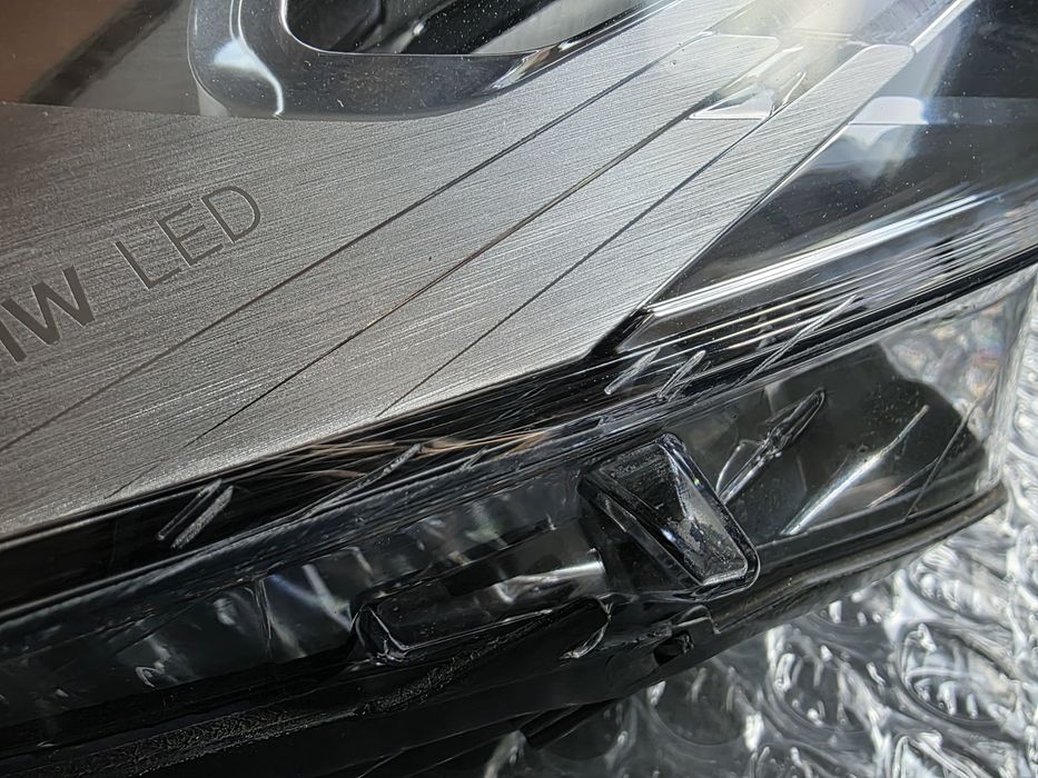 Bmw X2 F39 LED десен фар