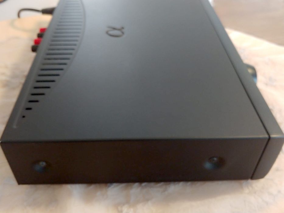 Arcam Alpha 8 amplificator integrat Roksan Cambridge Mission Rega Cyrus Naim Audiolab Sugden Marantz NAD Harman Sony