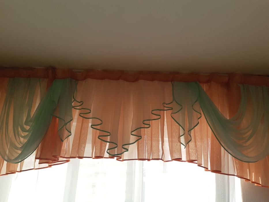 Ламбрекены 3 шт разные