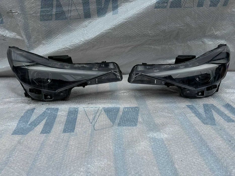 Фара левый правый Хендай Елантар 2021/Hyundai Elantra 2022