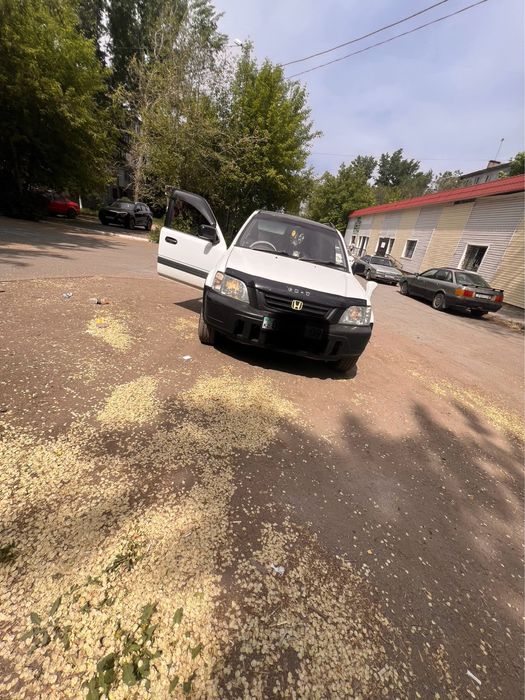 Продам машину хонда CR-V